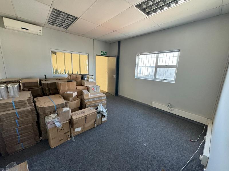 To Let commercial Property for Rent in Airport Industria Western Cape